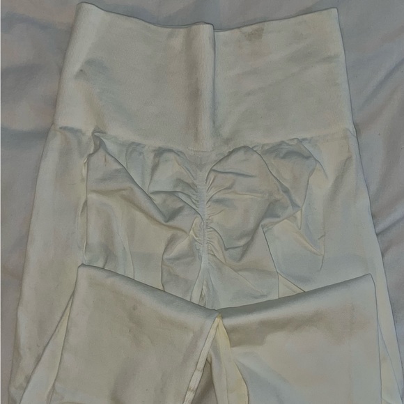 White&beige scrunch leggings - Picture 4 of 5